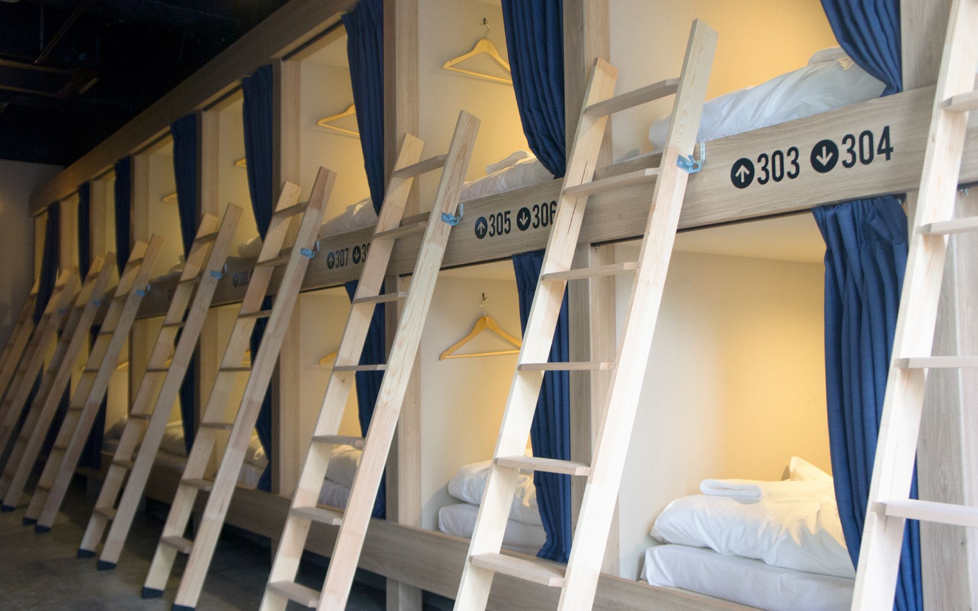 Hiromas Hostel In Akihabara 도쿄 외부 사진